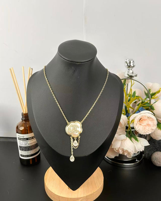 [⭐Novea]Cloud Pearl Mother-of-Pearl Diamond Chain Pendant Necklace