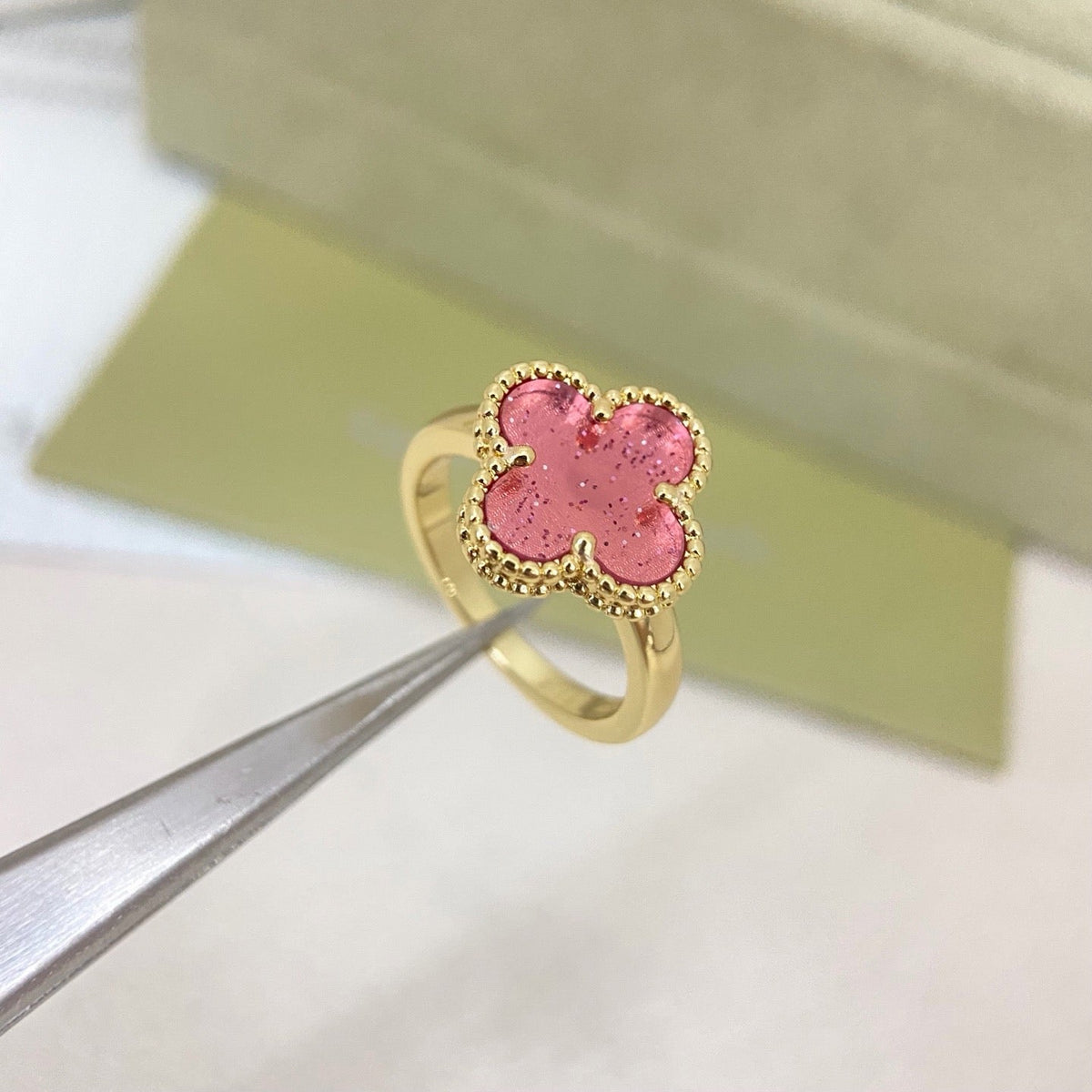 [⭐Novea]NEW ROSE QUARTZ FOUR-LEAF CLOVER RING