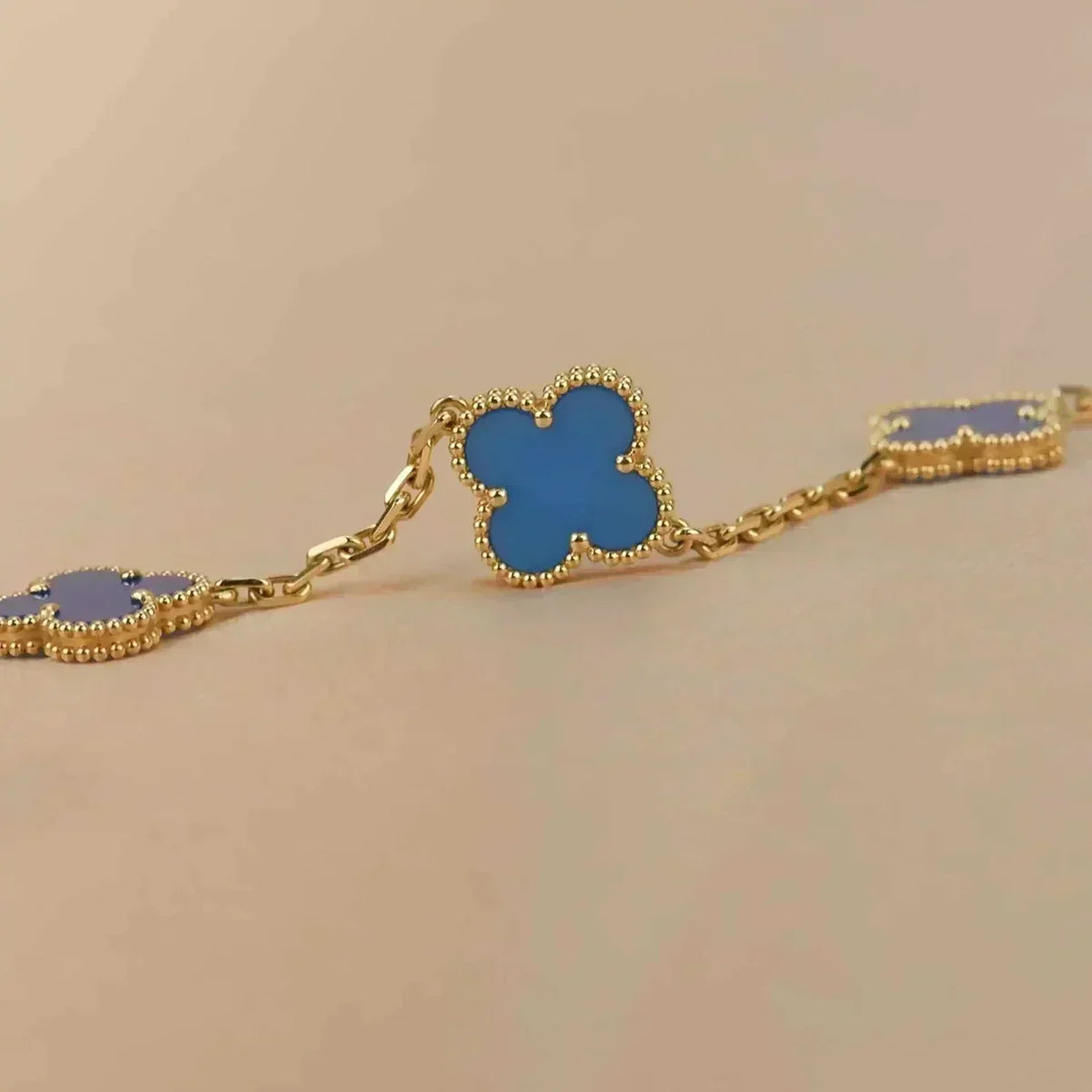 [⭐Novea] CLOVER 5 MOTIF BLUE AGATE BRACELET COLLECTION