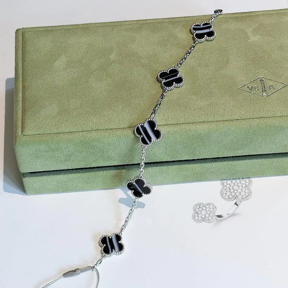 [⭐Novea] CLOVER 5 MOTIF PULSAR STONE BRACELET COLLECTION
