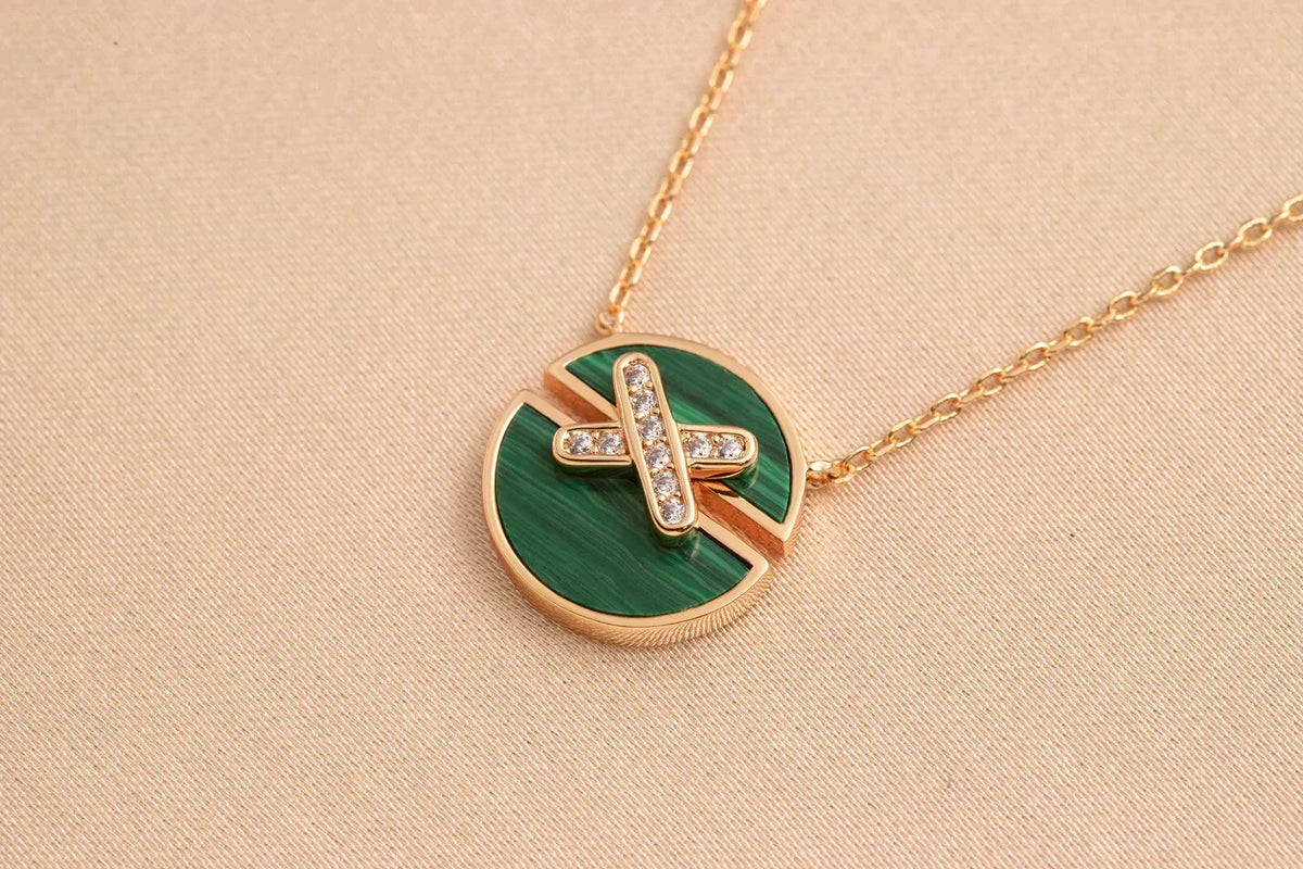 [⭐Novea]JEUX DE ROSE GOLD DIAMOND NECKLACE