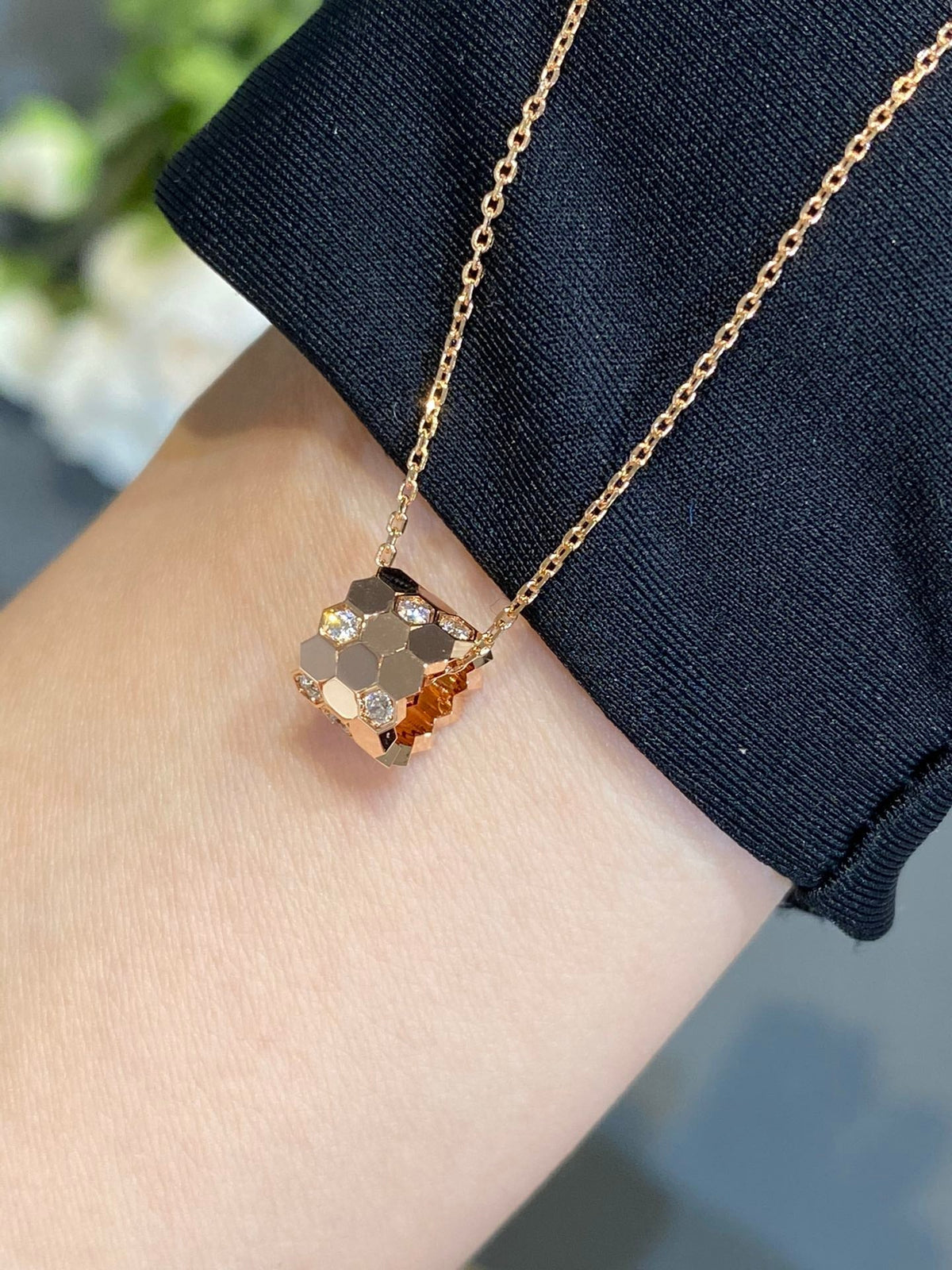 [⭐Novea]BEE LOVE DIAMOND NECKLACE