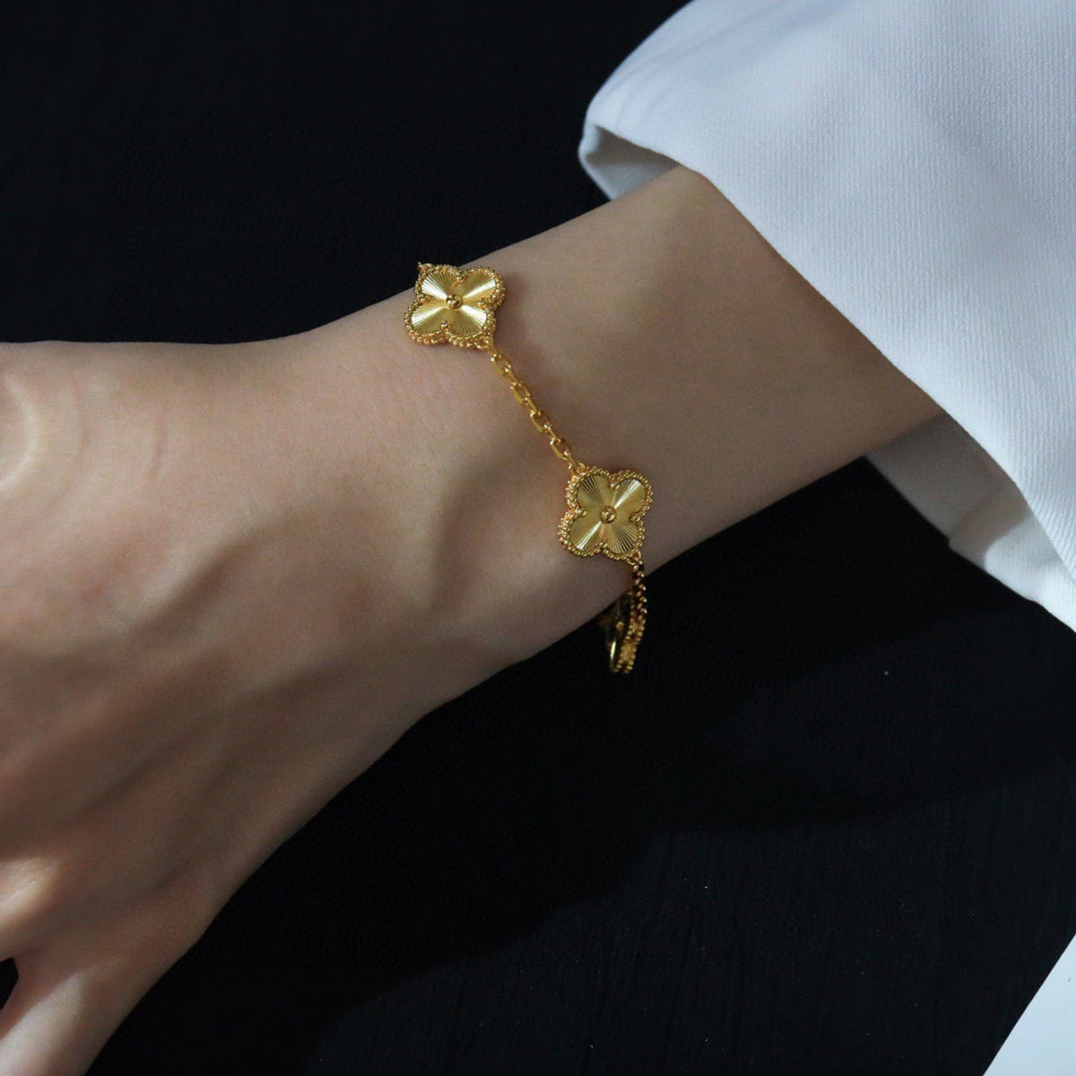 [⭐Novea] CLOVER 5 MOTIF LASER BRACELET COLLECTION