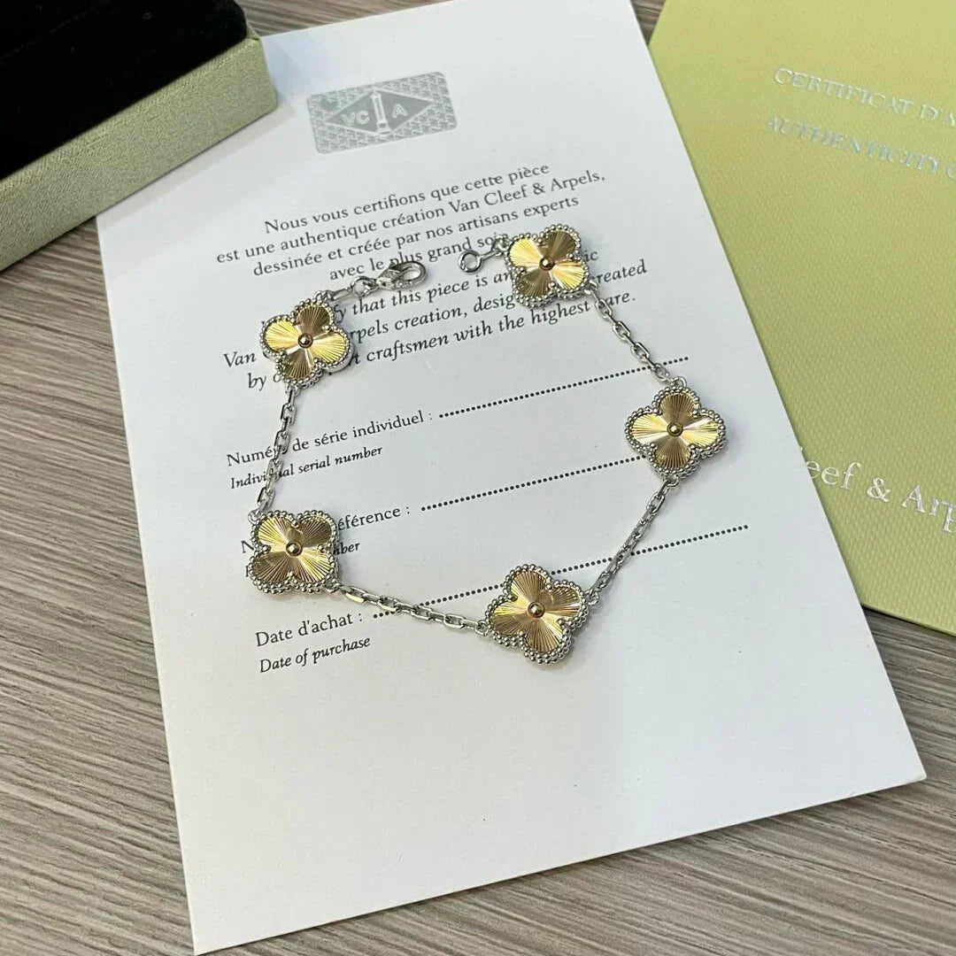 [⭐Novea] CLOVER 5 MOTIF LASER BRACELET COLLECTION