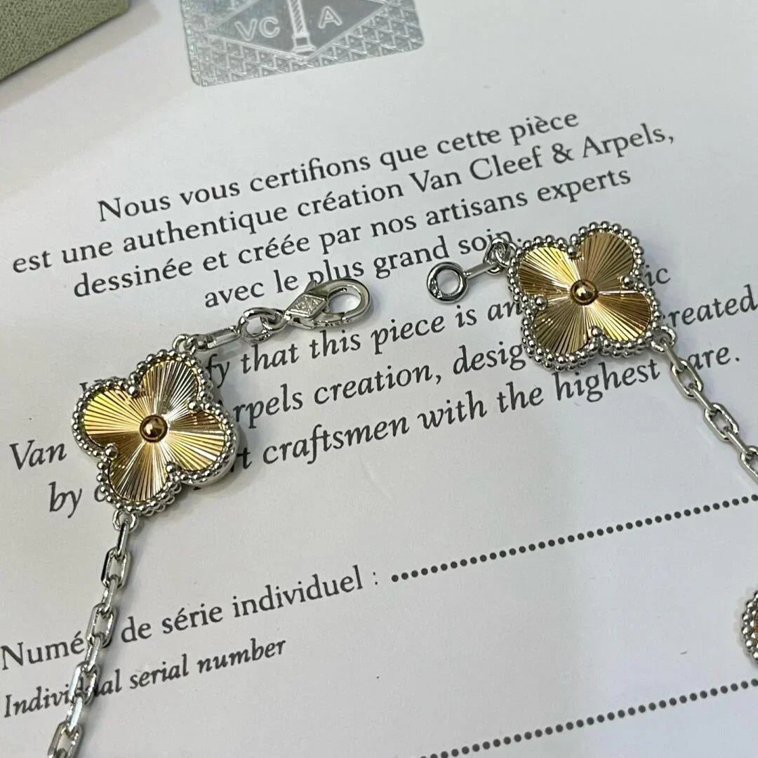 [⭐Novea] CLOVER 5 MOTIF LASER BRACELET COLLECTION